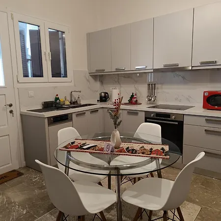 Downtown Nafplia Apartment *